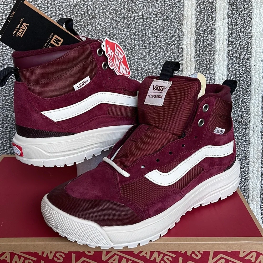 Vans Ultrarange Exo Hi Pomegranate/Port WMNS - Picture 1 of 16